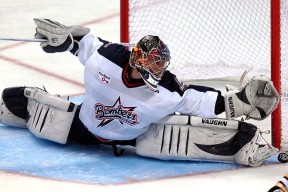 开云体育入口-掘金稳居榜首，约基奇继续稳定输出，约基奇mvp之夜32+20+10 掘金惨败0-3落后太阳